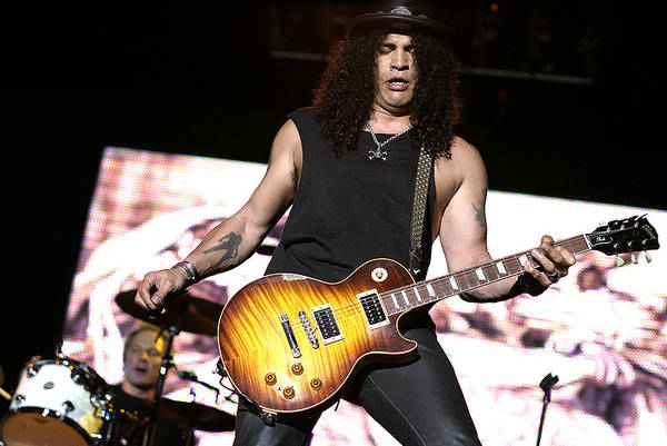 Does Slash Still Matter? - Guitar Planet Magazine