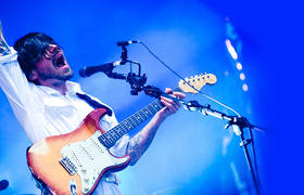 Biffy Clyro - Opposites