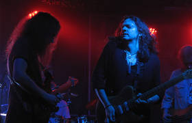Photo Gallery: Guthrie Govan featuring Dave Kilminster Live